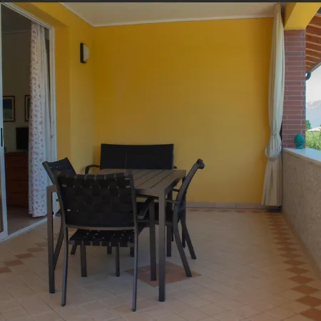 Casale El Galet * Moniga del Garda